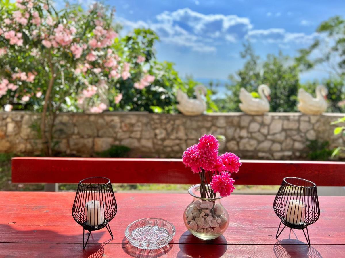 Apartmani Ana Dramalj Exterior foto
