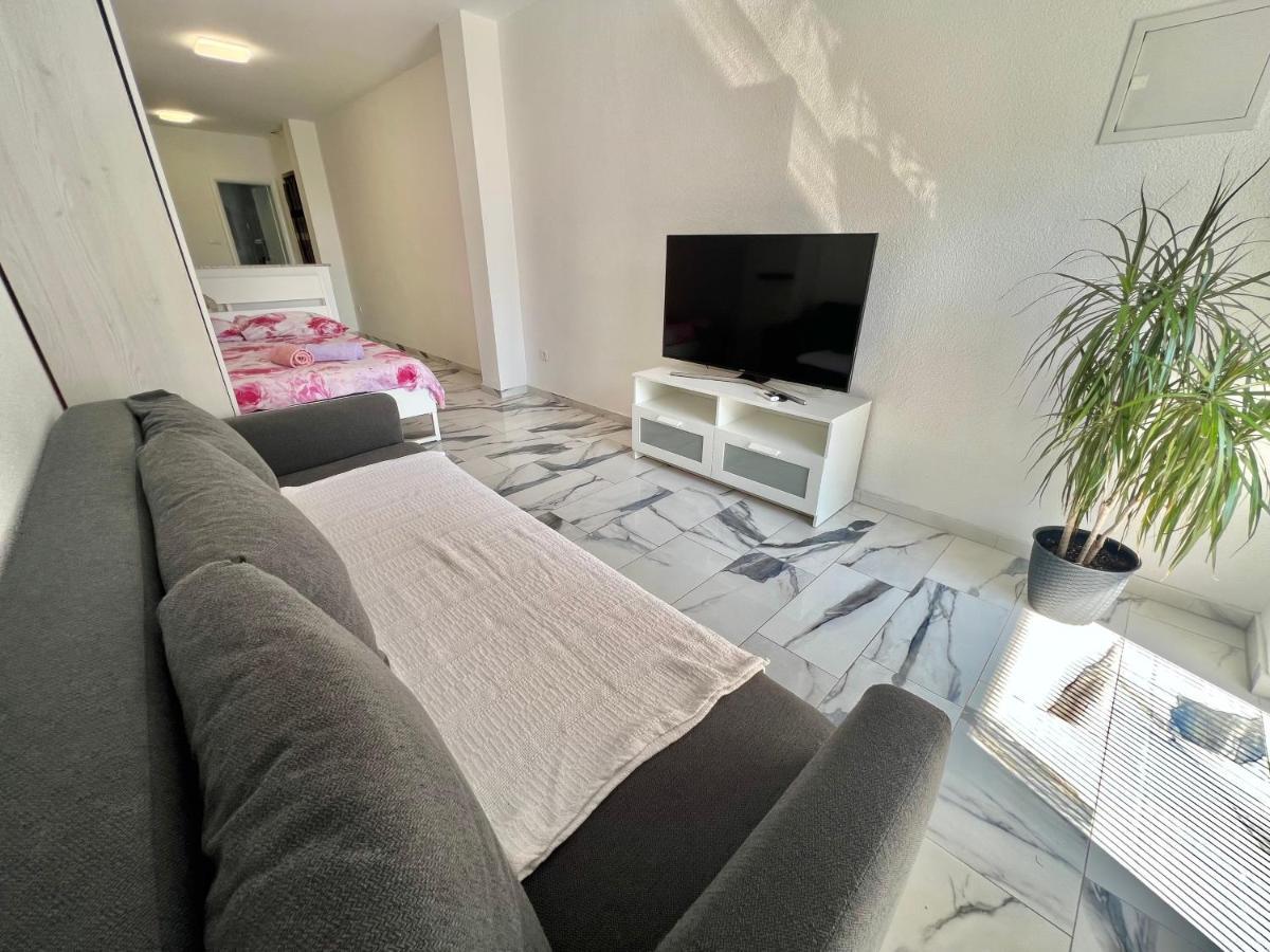 Apartmani Ana Dramalj Exterior foto