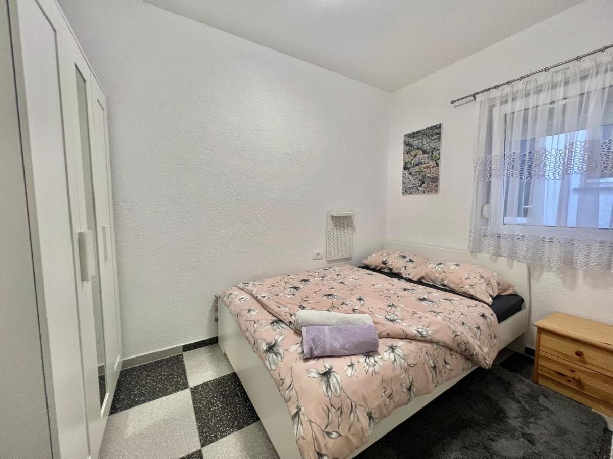 Apartmani Ana Dramalj Exterior foto