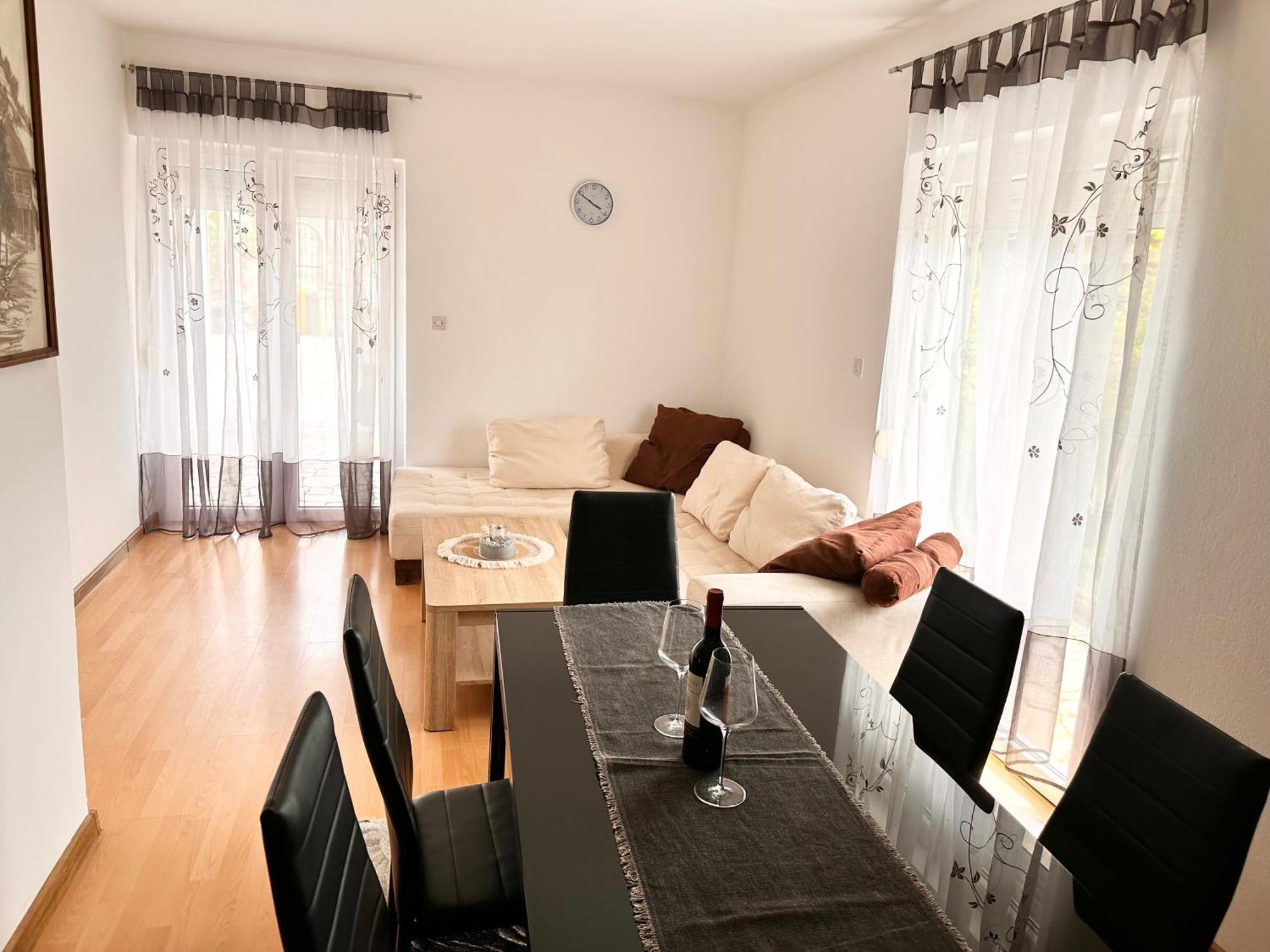 Apartmani Ana Dramalj Exterior foto
